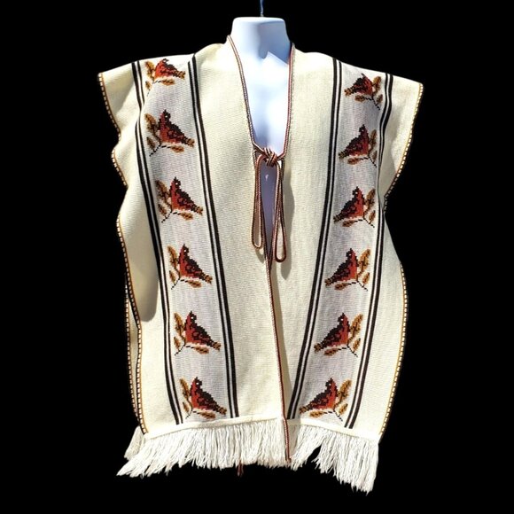 Vintage 70s Knit Serape Cape M to XL Poncho Bird Motif Fringe Boho Hippie Unisex - Picture 1 of 9